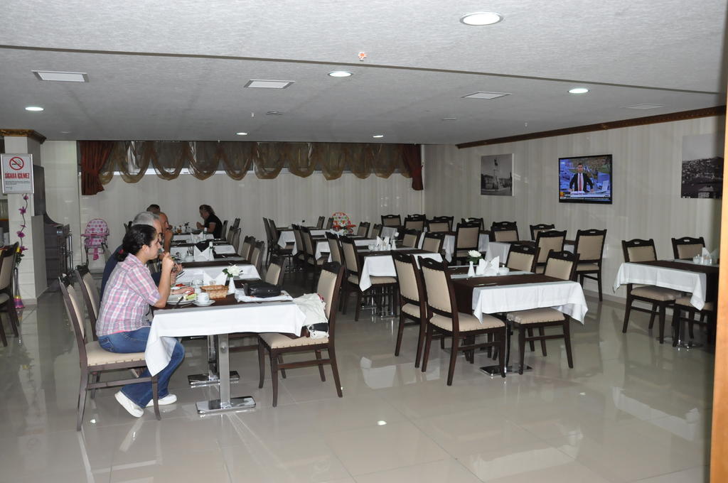 Ilksan Deha Hotel أنقرة المظهر الخارجي الصورة